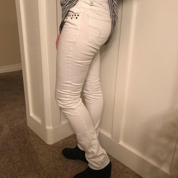 AE Skinny Jeans White Pocket Detail Like New! - Picture 6 of 6